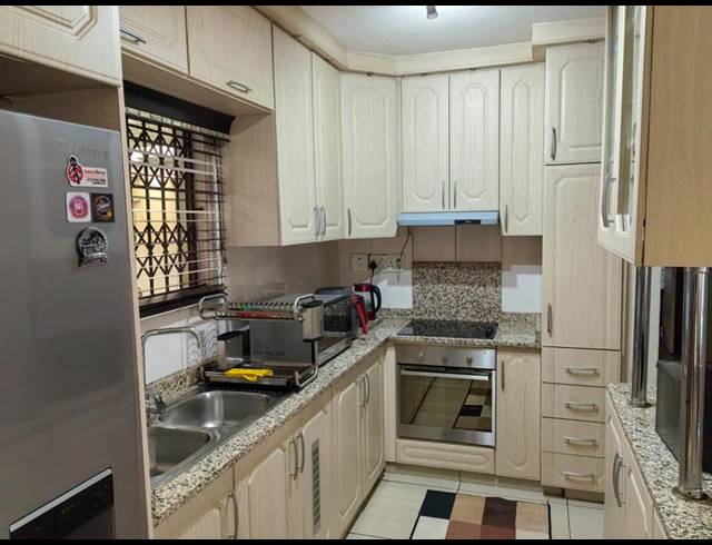 3 BEDROOM SIMPLEX FOR SALE IN NORTHDENE